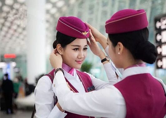 研究生當(dāng)空姐浪費(fèi)?這職業(yè)并沒配不上你學(xué)歷361127_ 研究生當(dāng)空姐浪費(fèi)?這職業(yè)并沒配不上你學(xué)歷