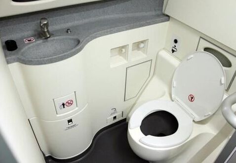坐飛機(jī)這九個容易忽視的潛規(guī)則你不得不知 坐飛機(jī)這九個容易忽視的潛規(guī)則你不得不知
